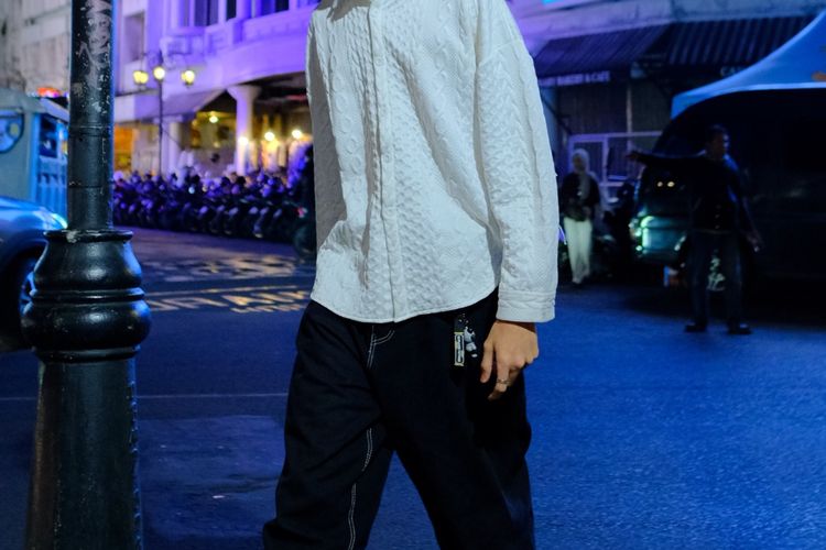 Mike Octavian Kini Jadi Model Yang Di Lirik Agensi Korea