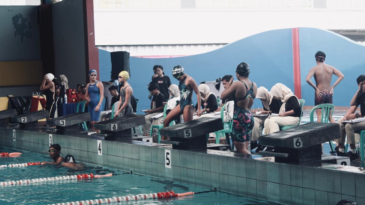 Berenang: Olahraga Lengkap Untuk Tubuh Dan Pikiran