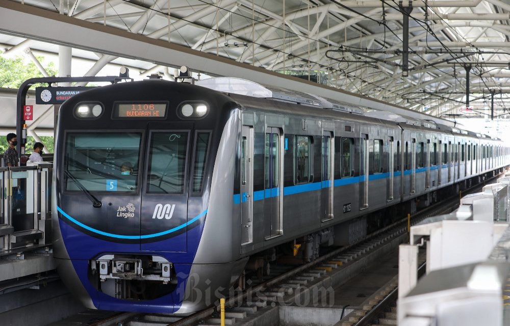 Transportasi Umum Indonesia: Dari MRT Hingga Kereta Cepat