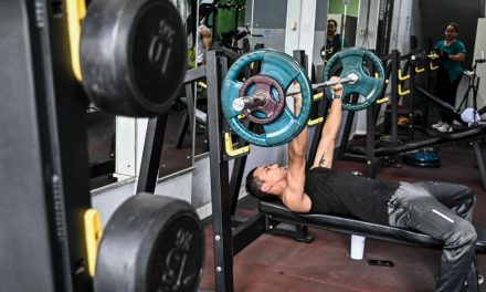 Kesalahan Pemula Saat Pertama Kali Gym