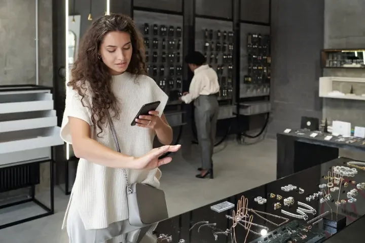 Cara Menghadapi Perubahan Perilaku Konsumen Di Era Digital
