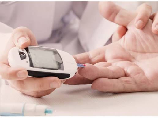 Konsumsi Gula Dengan Risiko Diabetes Pada Masyarakat Modern