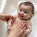 Cara Merawat Kulit Bayi Yang Sensitif Tetap Bersih Dan Terjaga