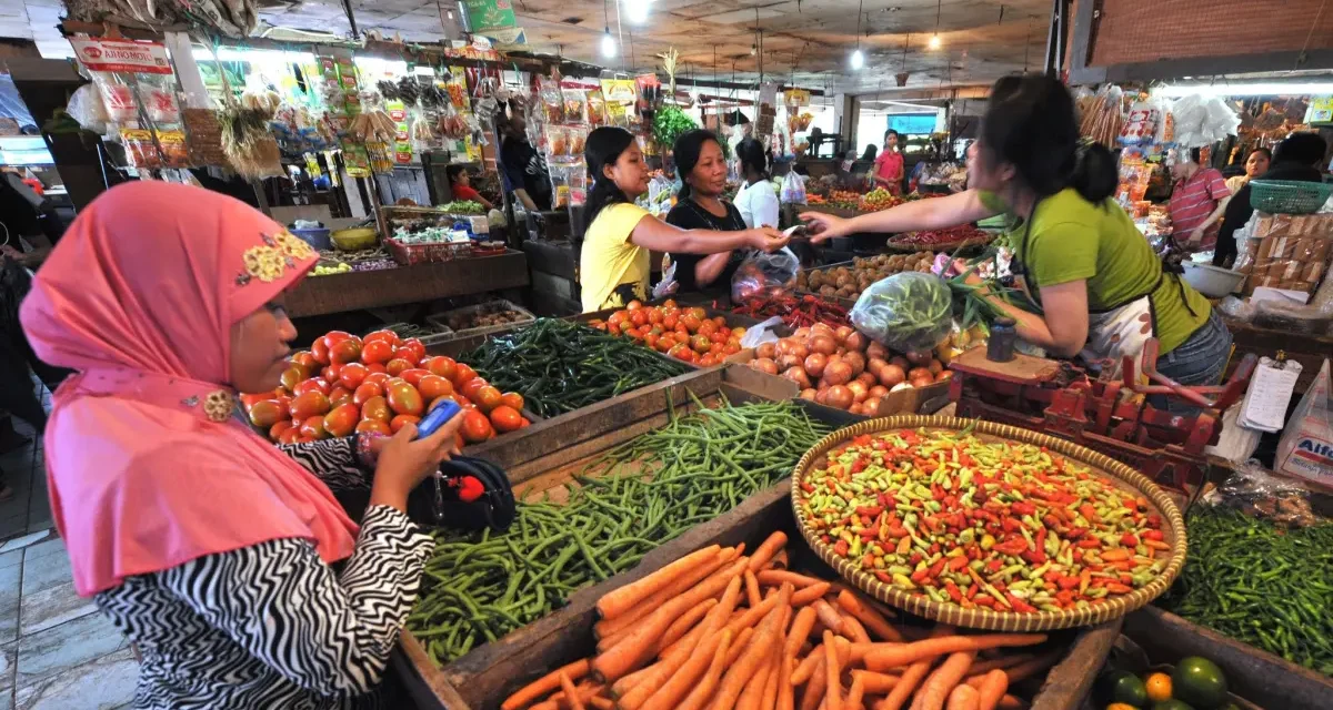Pasar Tradisional: Aktivitas Ekonomi Tetap Bertahan Di Era Modern