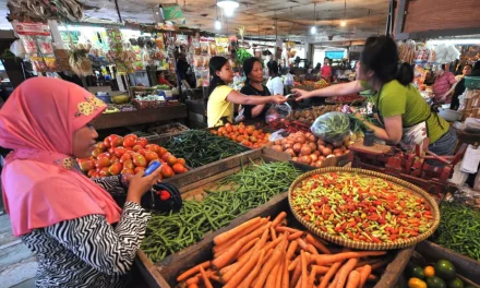 Pasar Tradisional: Aktivitas Ekonomi Tetap Bertahan Di Era Modern