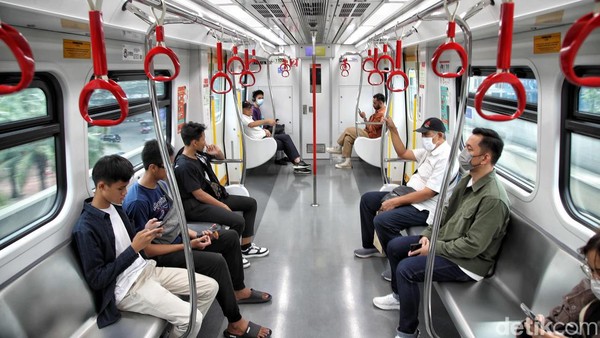 Transportasi Umum: Pentingnya Mobilitas Yang Aman Dan Efisien